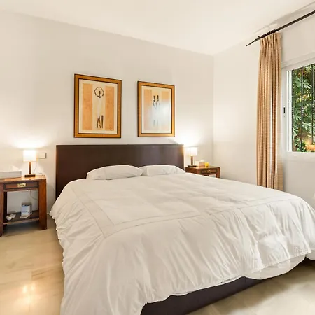 Mediterranean On Aloha Golf With Pool Rdr584 Marbella
